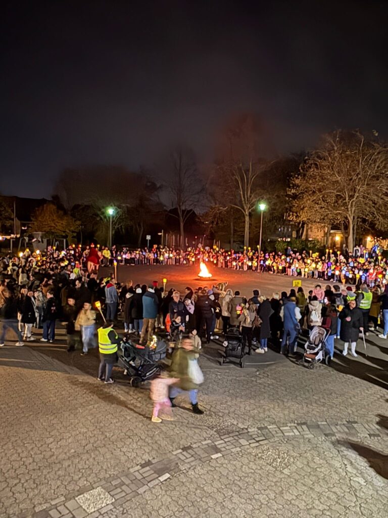 15296383-6665-44a9-b345-d0662928167c