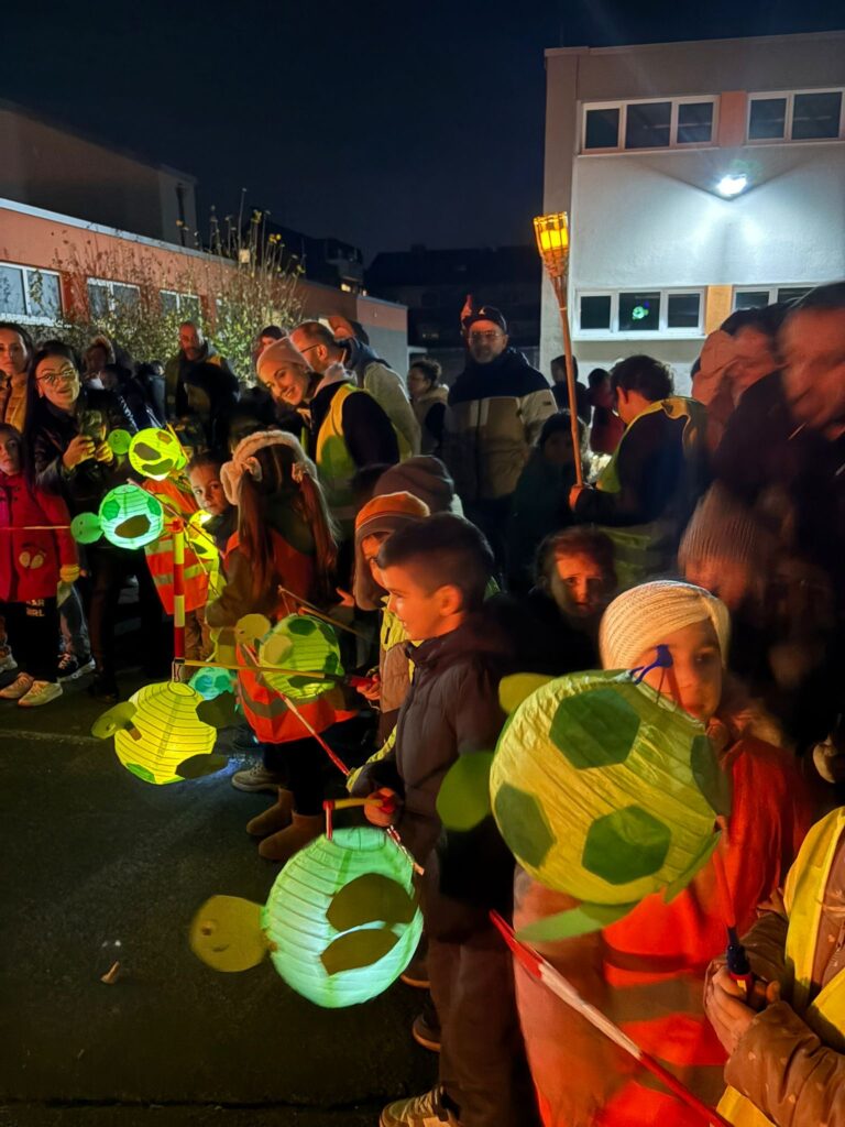 dbc7dad7-c4ec-416c-ae44-20fc1dd9b1fc